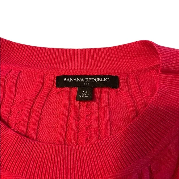 Women’s bright pink Banana Republic sweater - Picture 3 of 4